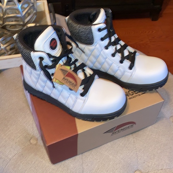 Avenger White Work Boots - Picture 6 of 8